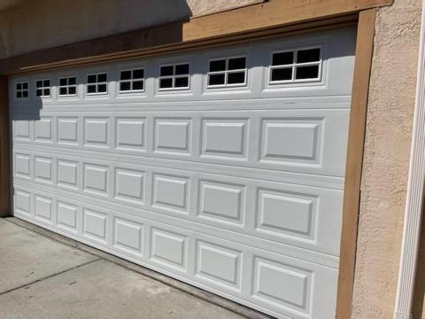 Installed garage door — photo 2