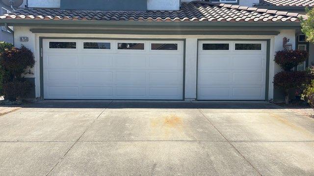 Installed garage door — photo 22