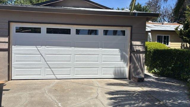 Installed garage door — photo 29